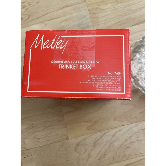 Medley Genuine 24% Full Lead Crystal Trinket Box - Picture 2 of 4